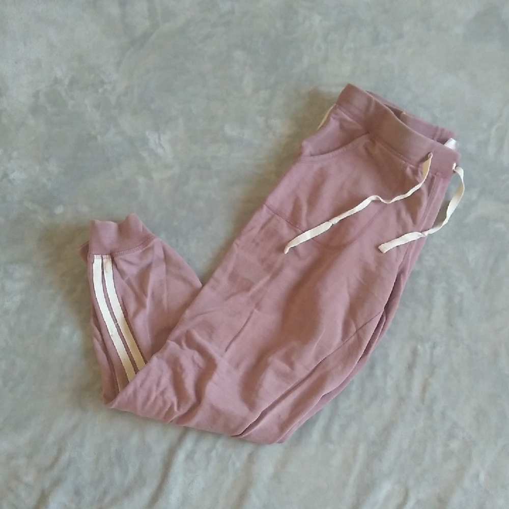 No Boundaries Women's Mauve Joggers with White Stripes